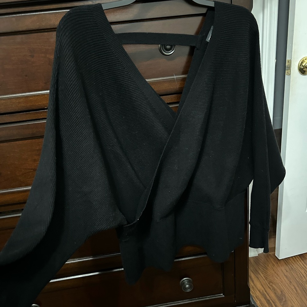 Torrid Black V-Neck Women's Sweater